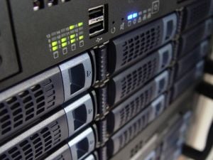 storage server hosting