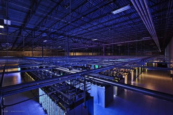 types of data center services