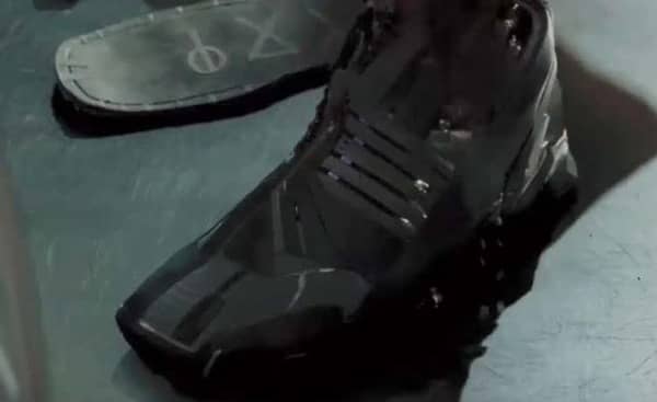 wakanda fully automated shoes